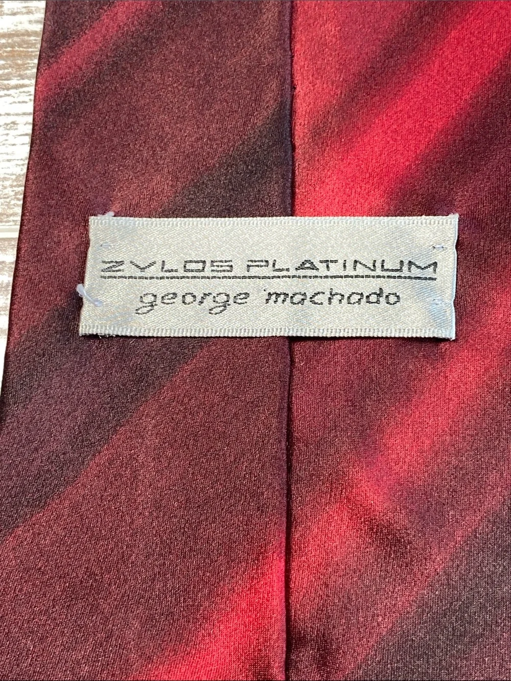 Zylos Platinum George Machado Silk Tie Red Burgundy Abstract Ombre 57” Wide